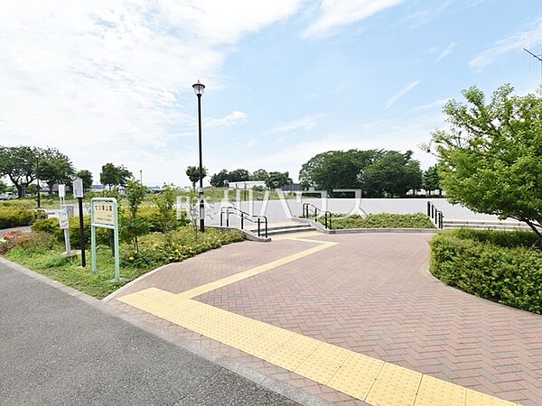 七ッ塚公園 (1650m)