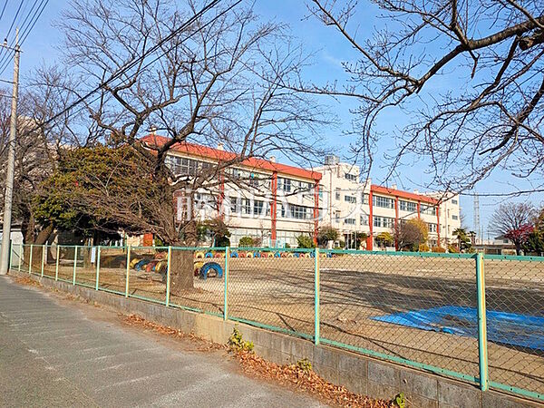 朝霞市立朝霞第三小学校 (1690m)