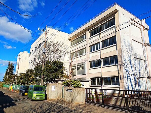 朝霞市立朝霞第五中学校 (1100m)
