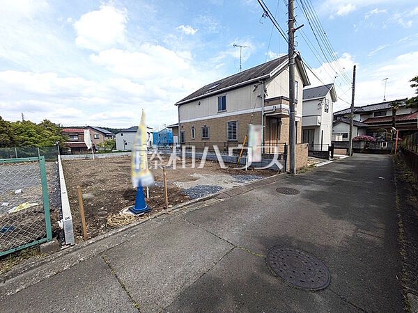 接道状況および現場風景　【東大和市芋窪4丁目】
