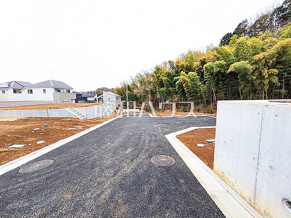 接道状況および現場風景　【八王子市中山】