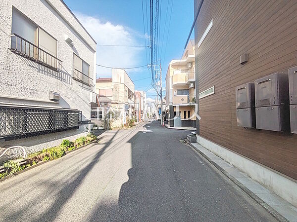 接道状況および現場風景　【八王子市南新町】