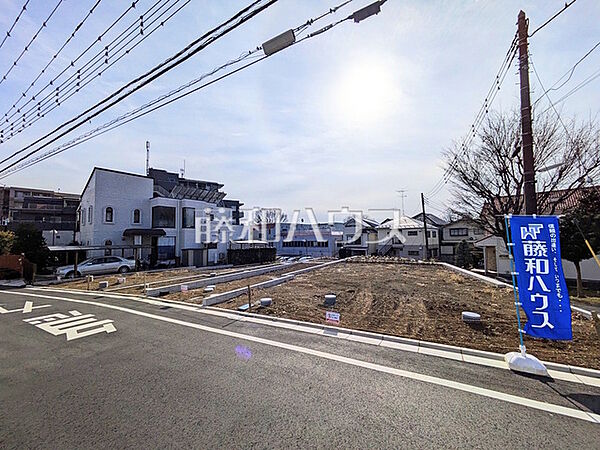 ≪接道状況≫ 周辺環境はもちろん、日当たりや設備仕様など、実際に行ってみないと分からないことも多くございます。ご案内いたしますので、お気軽にお問い合わせください。　【調布市西つつじケ丘4丁目】