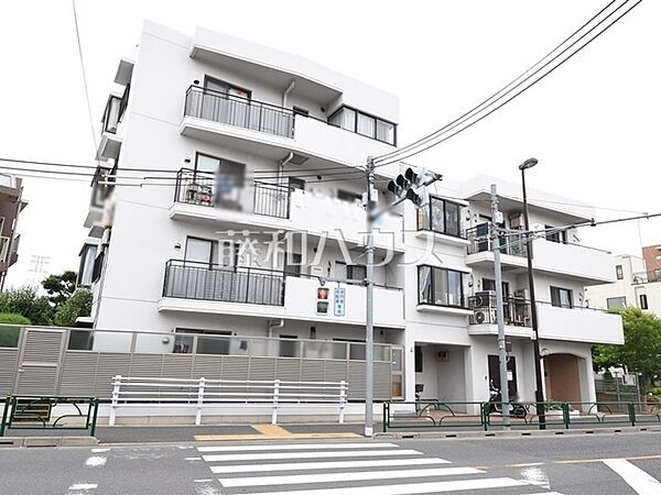 ≪現地外観≫安心のオートロック付きマンション。日々の安全を守ります。【西国分寺パークホームズ】