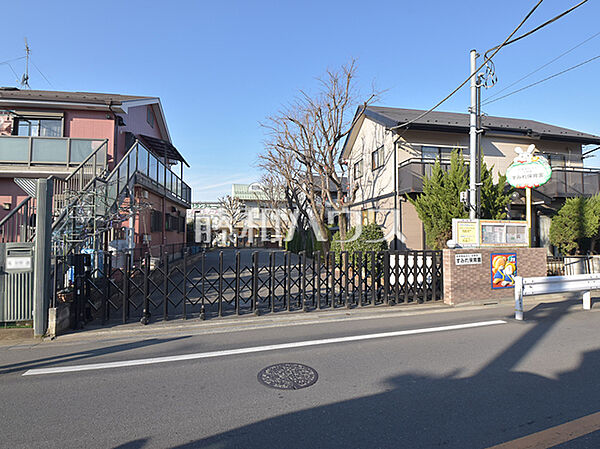 すみれ保育園 (750m)