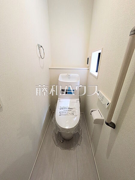 14号棟　トイレ　【新座市畑中1丁目】