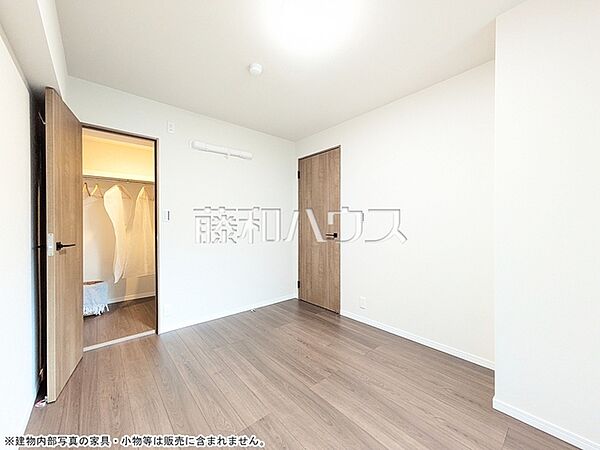 居室　【コスモ朝霞台】
