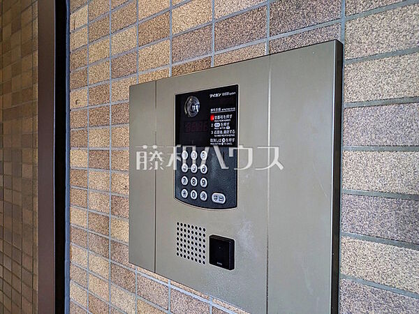 エントランスオートロック　【コスモ朝霞台】