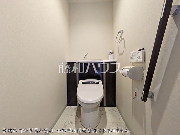 トイレ　【レクセル府中西府】