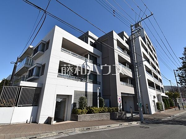 ≪現地外観≫安心のオートロック付きマンション。日々の安全を守ります。　【レクセル府中西府】