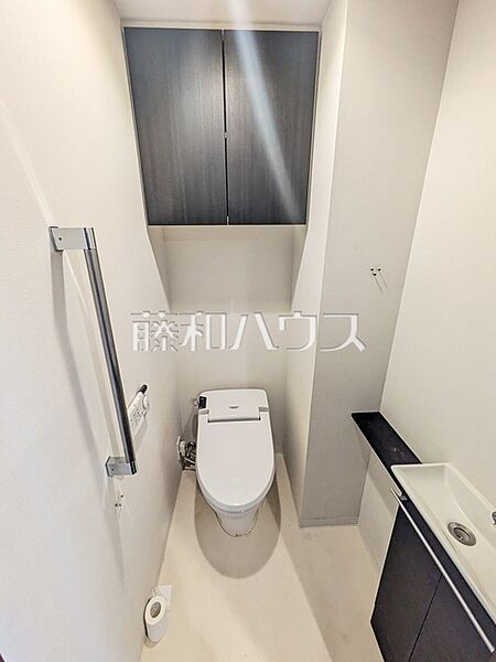 トイレ　【シティタワー大泉学園】