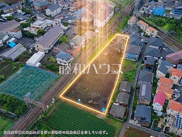 ≪現地航空写真≫※航空写真に画像加工を行い当物件の現在位置を示しています。　【府中市白糸台4丁目】