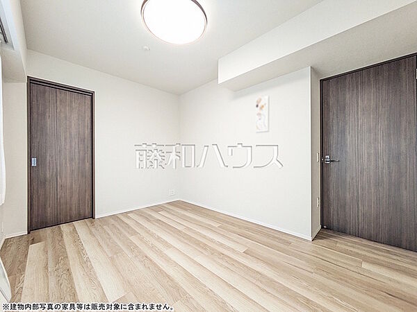 居室　【ウエリス国立】