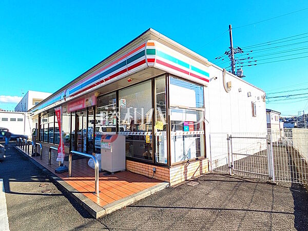 セブン-イレブン 八王子小比企東店 (1380m)