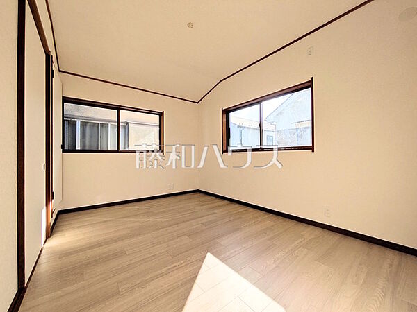 ≪居室≫部屋の雰囲気や広さ・眺望・間取りの使い勝手など、是非一度、ご自身の目で確かめてみてください。　【府中市四谷3丁目】