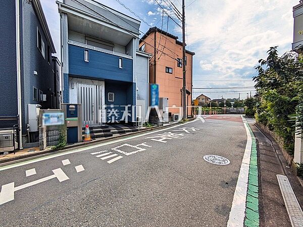 接道状況および現場風景　【所沢市東狭山ケ丘2丁目】