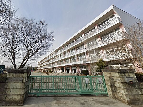 所沢市立宮前小学校 (1300m)