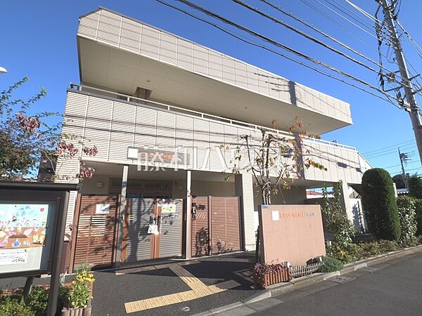 にじいろ保育園三鷹新川 (730m)