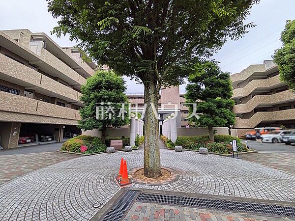 外観　【グランクレスト上祖師谷】