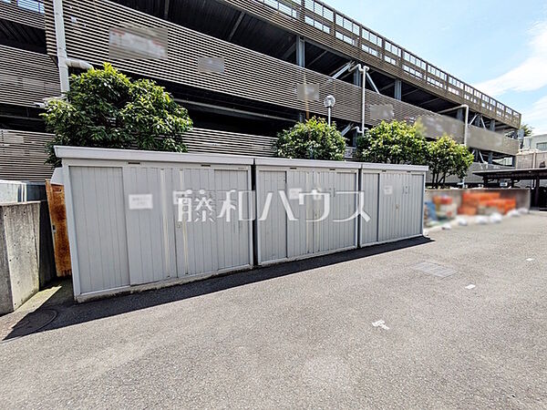 ≪ゴミステーション≫　【エフユニバース】