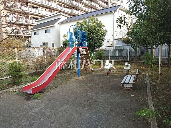 上石原3丁目公園 (100m)