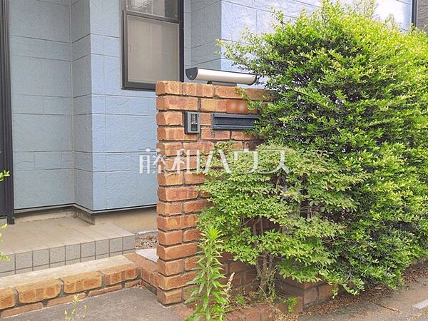 玄関　【富士見市渡戸3丁目】