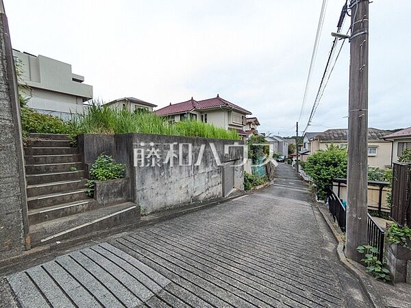 接道状況および現場風景　【東大和市狭山1丁目】