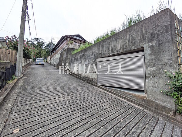 接道状況および現場風景　【東大和市狭山1丁目】