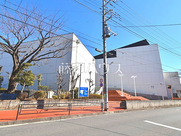 武蔵村山市民会館（さくらホール） (630m)
