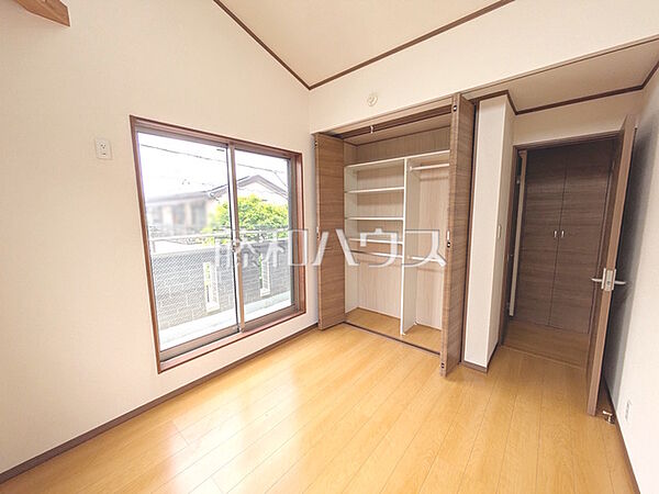 居室　【練馬区西大泉4丁目】