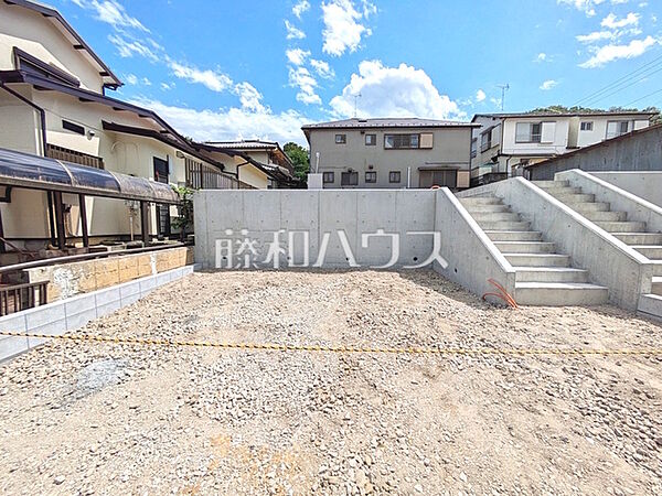 B号地　現地写真　【八王子市元八王子町3丁目】