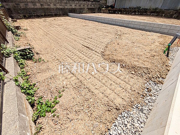 B号地　現地写真　【八王子市元八王子町3丁目】