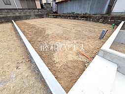 東京都八王子市元八王子町３丁目