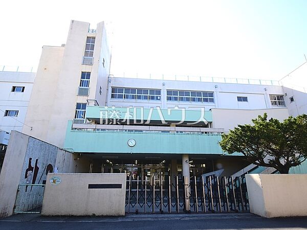 国分寺市立第一小学校 (630m)