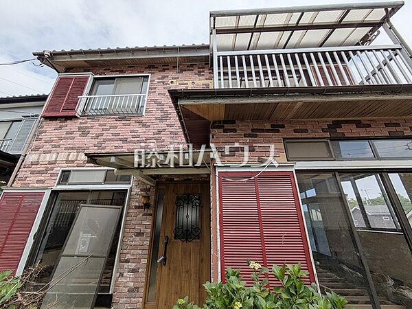≪外観≫建物面積100平米超のゆとりある4LDKプラン！　【多摩市連光寺4丁目】