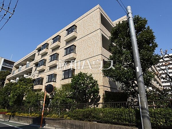 外観　【ライオンズガーデン富士見台】