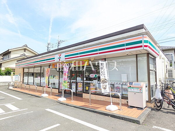 セブン-イレブン 八王子東中野店 (2070m)