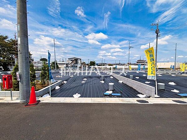 2号地　現地写真　【東久留米市下里1丁目】見学はしたいけど、なかなか時間が取れない・・・そんな方に出勤前や仕事終わりにマイホームを見学できるサポートをいたします。