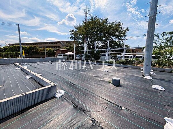 6号地　現地写真　【東久留米市下里1丁目】 見学はしたいけど、なかなか時間が取れない・・・そんな方に出勤前や仕事終わりにマイホームを見学できるサポートをいたします。