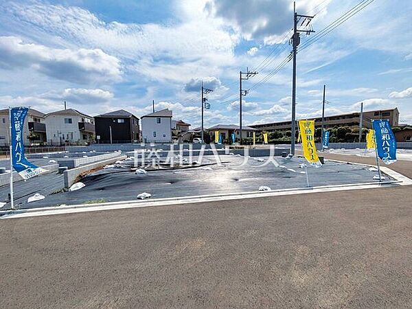 15号地　現地写真　【東久留米市下里1丁目】 周辺環境はもちろん、日当たりや設備仕様など、実際に行ってみないと分からないことも多くございます。