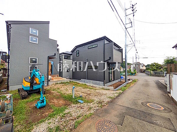 接道状況および現場風景　【武蔵村山市中藤5丁目】