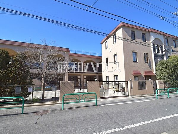 ひこばえ幼稚園 (370m)