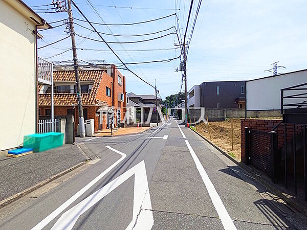 接道状況および現場風景　【杉並区浜田山1丁目】 平日のご案内も可能です。まずはお気軽にお問合せ下さいませ。