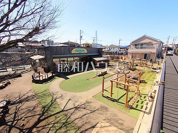 こどもリビング (1520m)