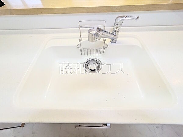 キッチンシンク　【東村山市諏訪町1丁目】