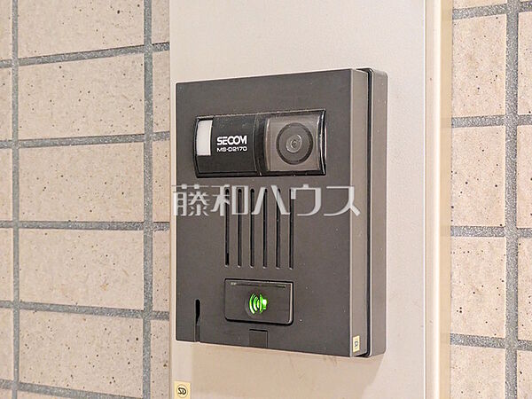 TVモニター付きインターホン 防犯に役立つTVモニター付インターフォン