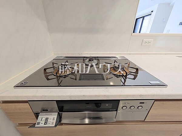 キッチンコンロ　【練馬区南大泉4丁目】