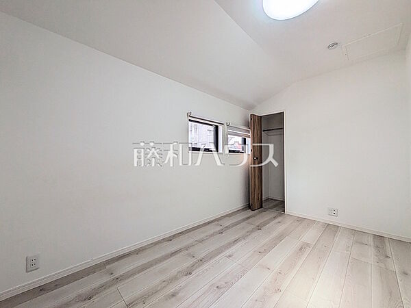 居室　【練馬区南大泉4丁目】