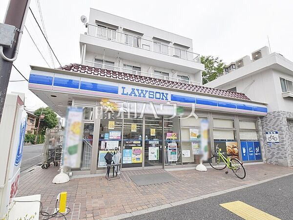 ローソン 杉並善福寺一丁目店 (270m)