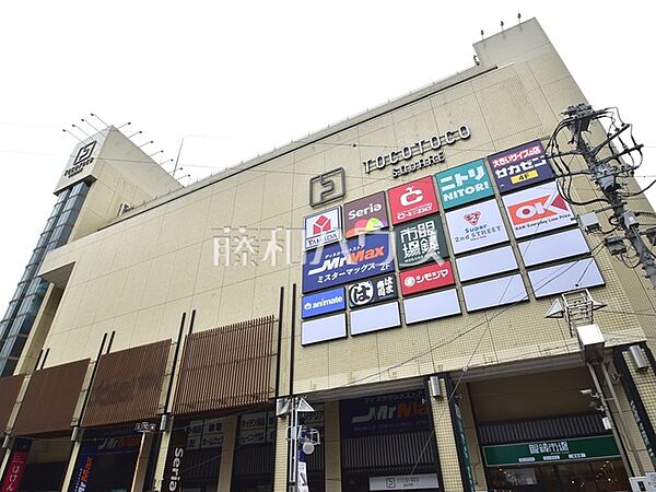 TOCOTOCO SQUARE 所沢 (1620m)